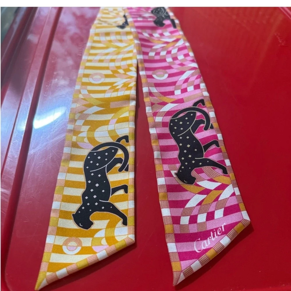 Cartier Panthere Scarf beautiful design New Never Worn Cartier London